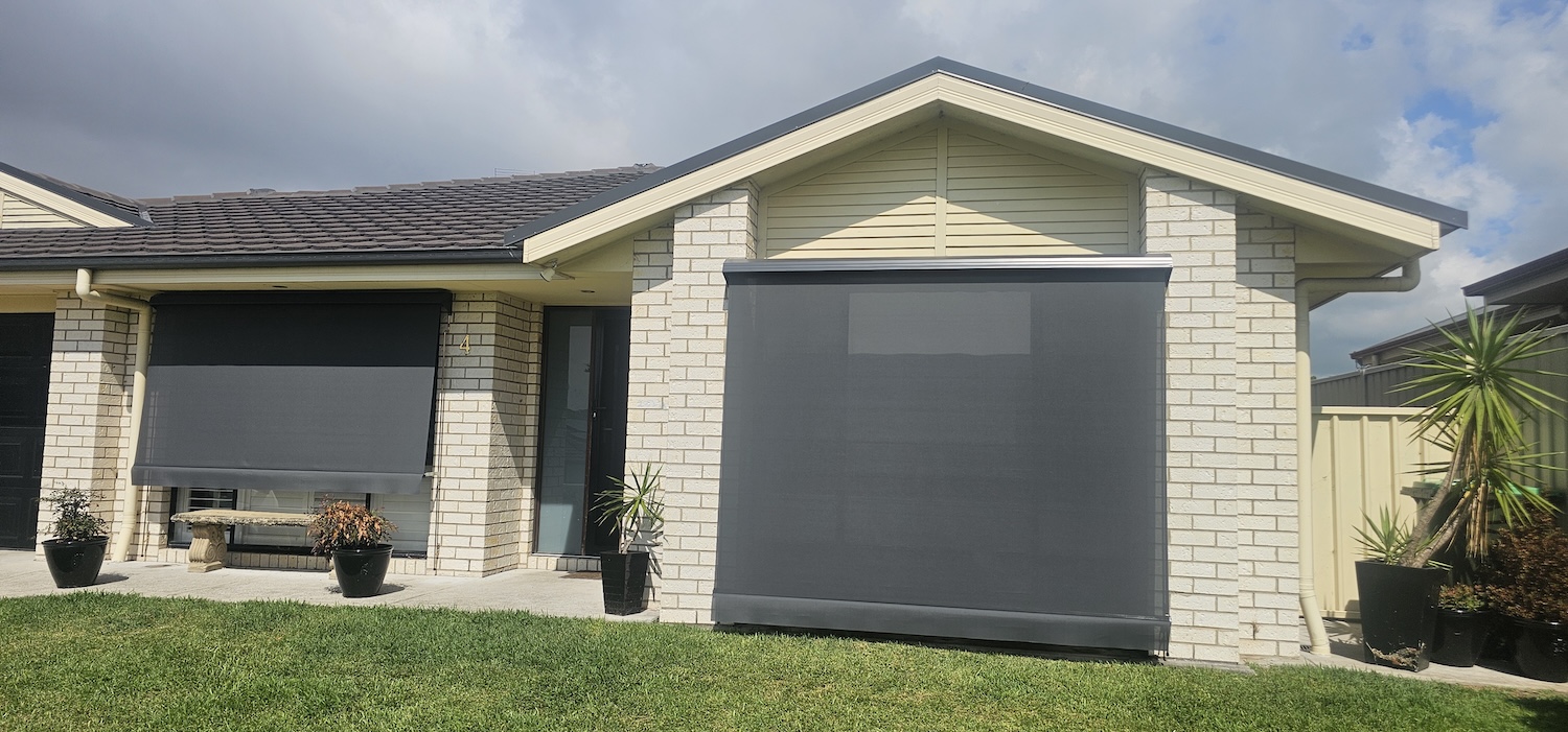 Sew What Blinds and Awnings AUTOLOCK ARM AWNING