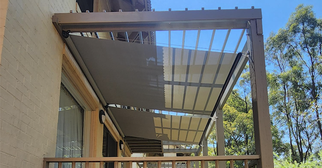 Sew What Blinds and Awnings Straight Drop Awning