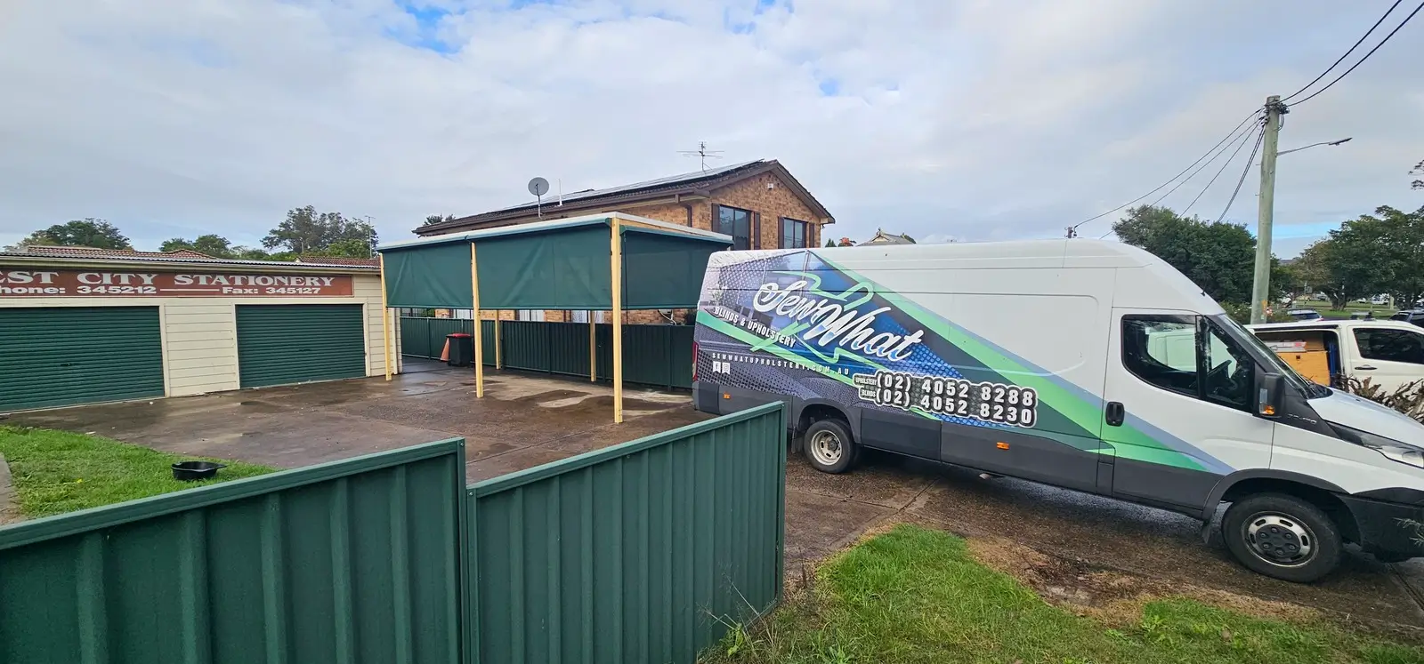 SewWhat Green straight drops on car port with SWB VAN 05