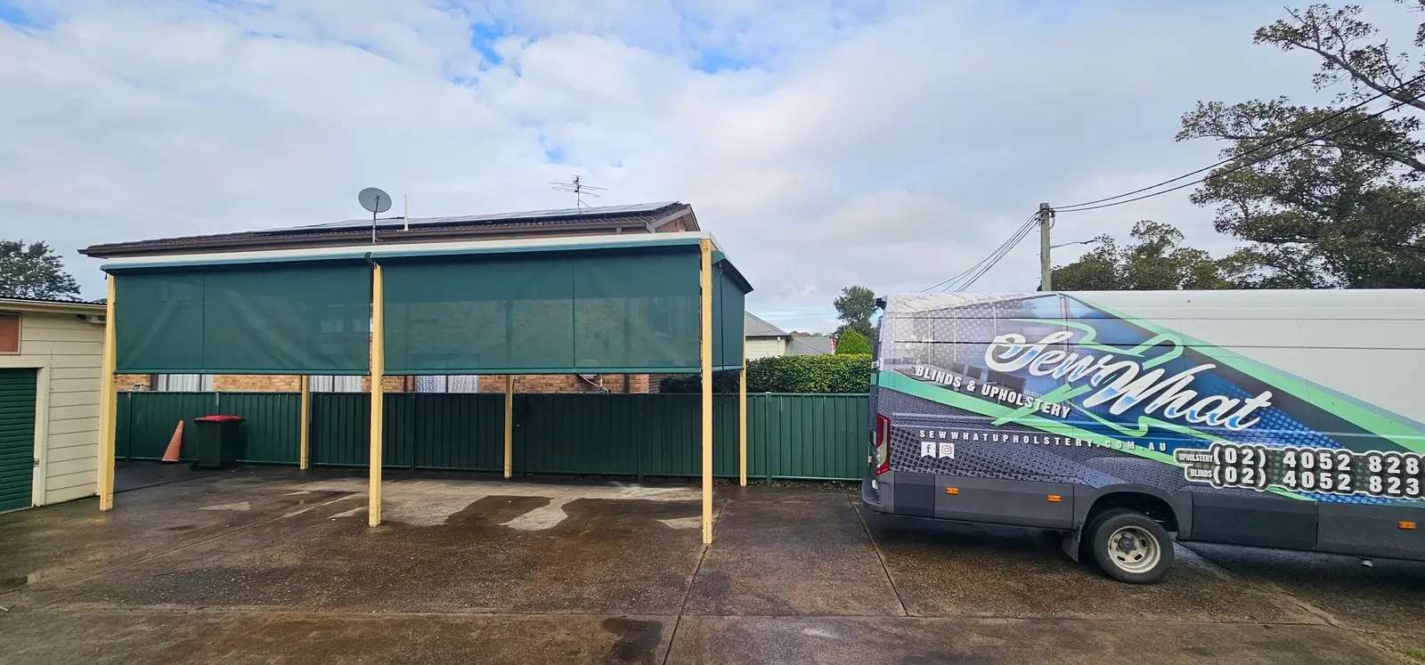 SewWhat Green straight drops on car port with SWB VAN 06